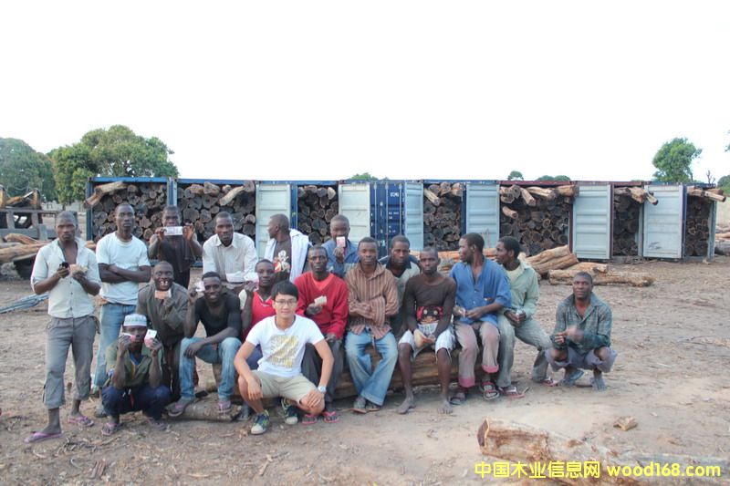 Dɭ_(d)ľI(y)vk c(din)ɷŴ