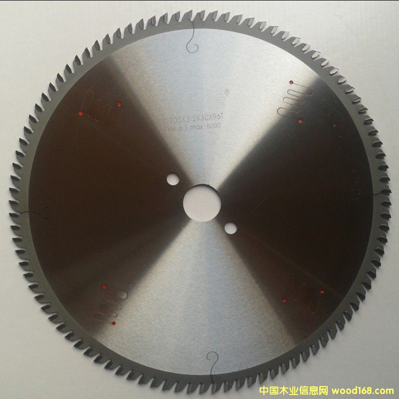 裁板鋸的詳細(xì)介紹