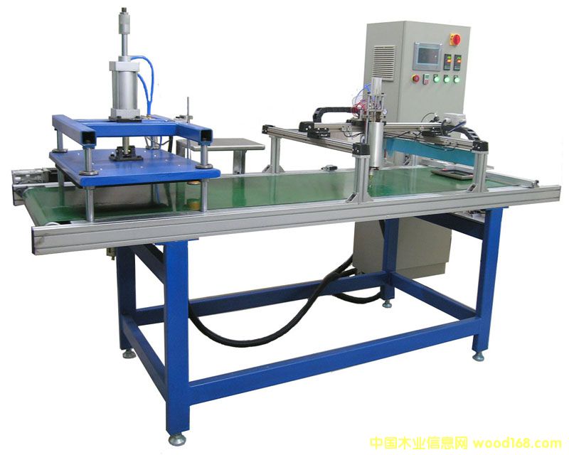 򱳰Ԅ(dng)ճϙC(j)Ԕ(x)B