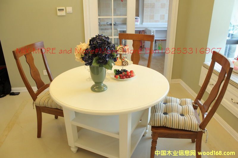 餐桌 的詳細介紹