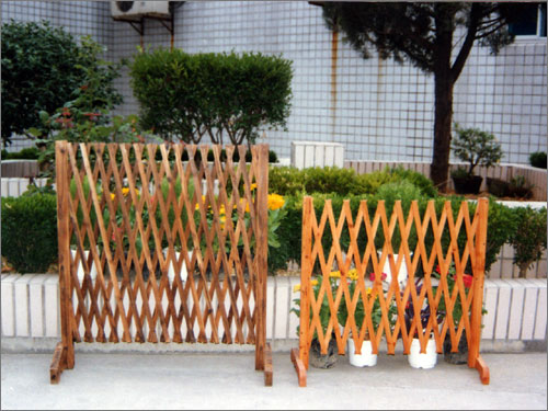 sW(wng) EXTENSIBLE WOODEN GRILLEDԔ(x)B